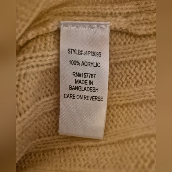 FULL CIRCLE TRENDS YELLOW RIBBED TIE FRONT SWEATER. NWOT - Picture 5 of 5